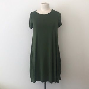 Agnes and Dora Swing with Pockets XS